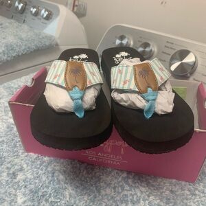 Jellypop Women's Sandals with Flamingo 🦩 Blue white and Tan Straps